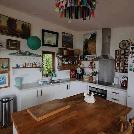 Spacious Cabin On Isolated Farm With Sea View Bude Ngoại thất bức ảnh