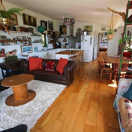 Spacious Cabin On Isolated Farm With Sea View Bude Ngoại thất bức ảnh